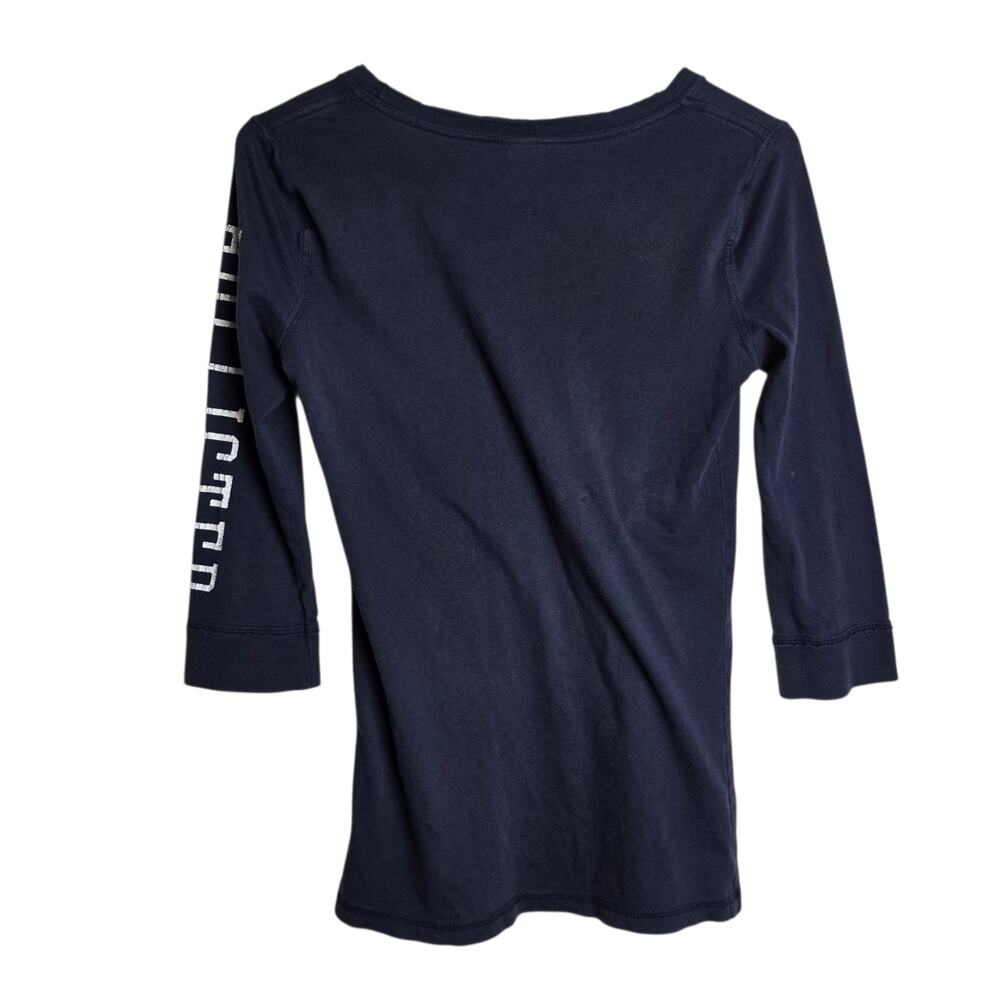 Vintage Hollister Y2K Graphic Long Sleeve Tee Navy Blue Large - Picture 3 of 7